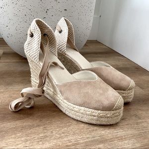 Soludo Classic Wedge, tan size 7